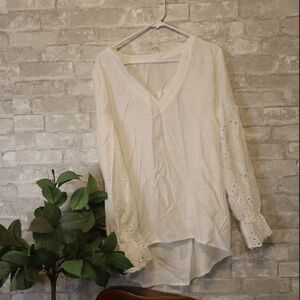 Elegant White Women's Top